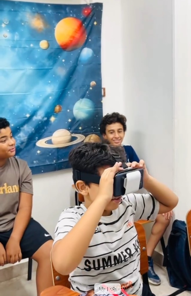 Inside Brainzy classes · shot 2